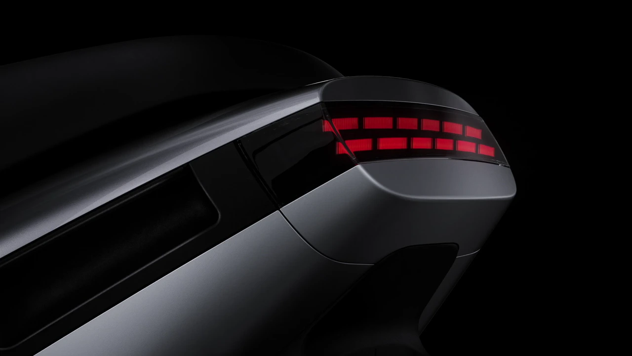 Gogoro Bodywork — seat and surfaces