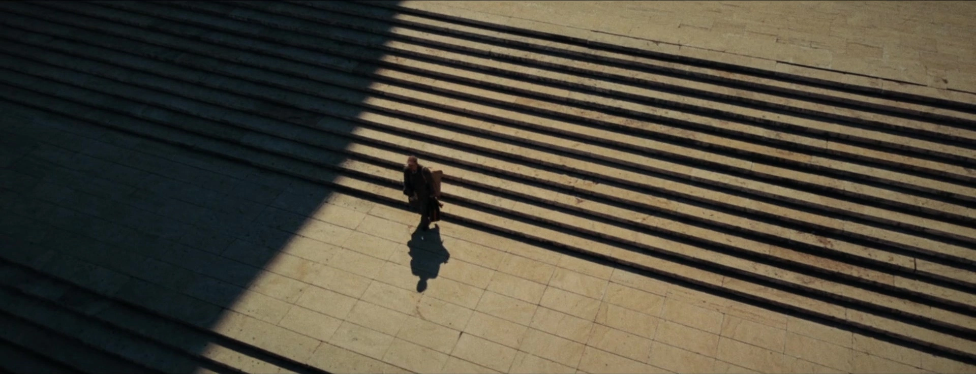 Shen An — 1+1=, selected film frame 3