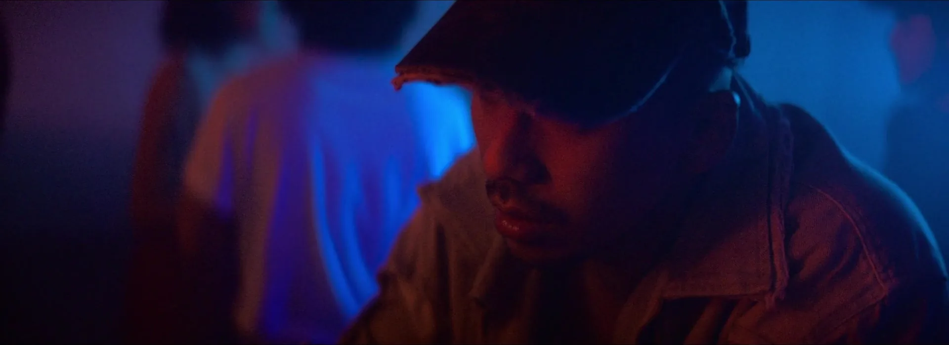 Shen An — She Drunk Drunk: A blue-room portrait